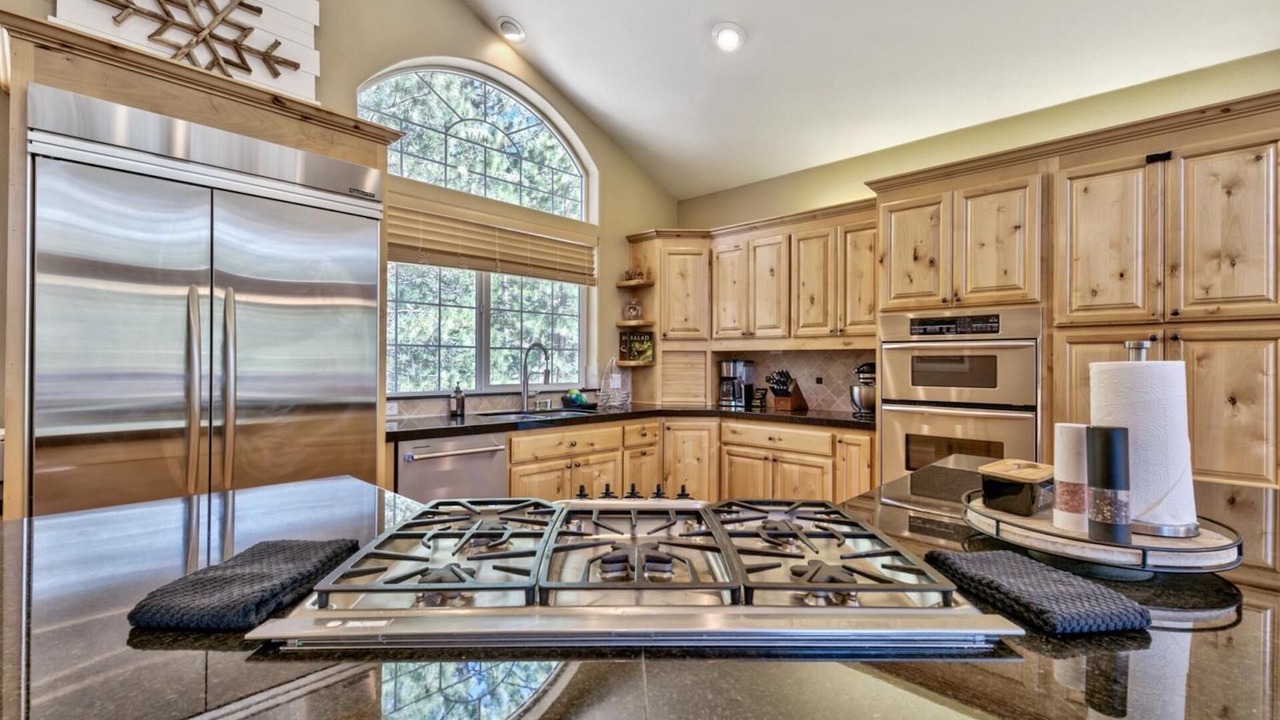 Photo of Kitchen in Tahoe Paradise