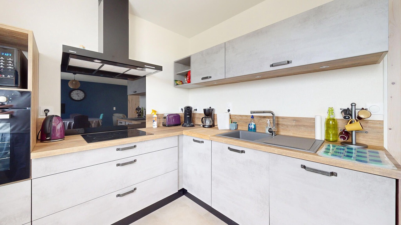 Photo of Others in Chey