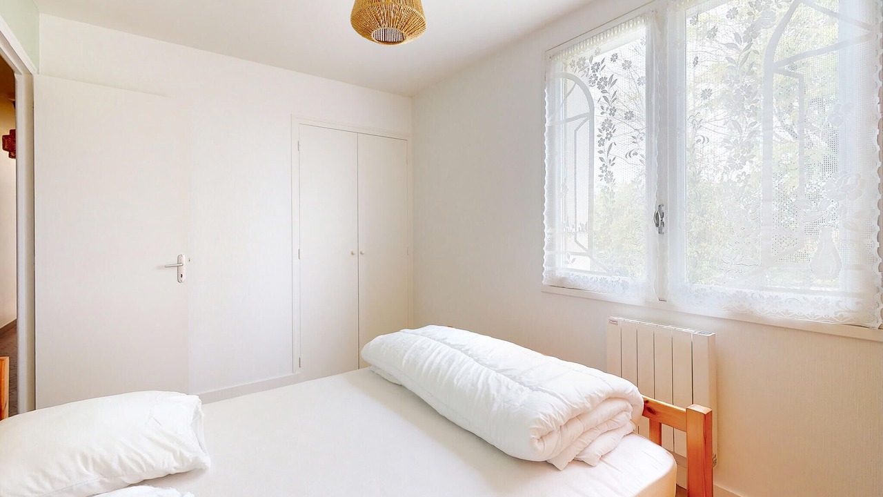 Photo of Others in Chey