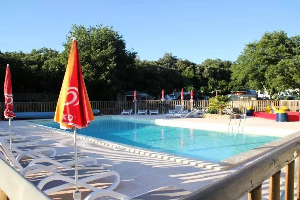 Photo of Outdoor in Junas
