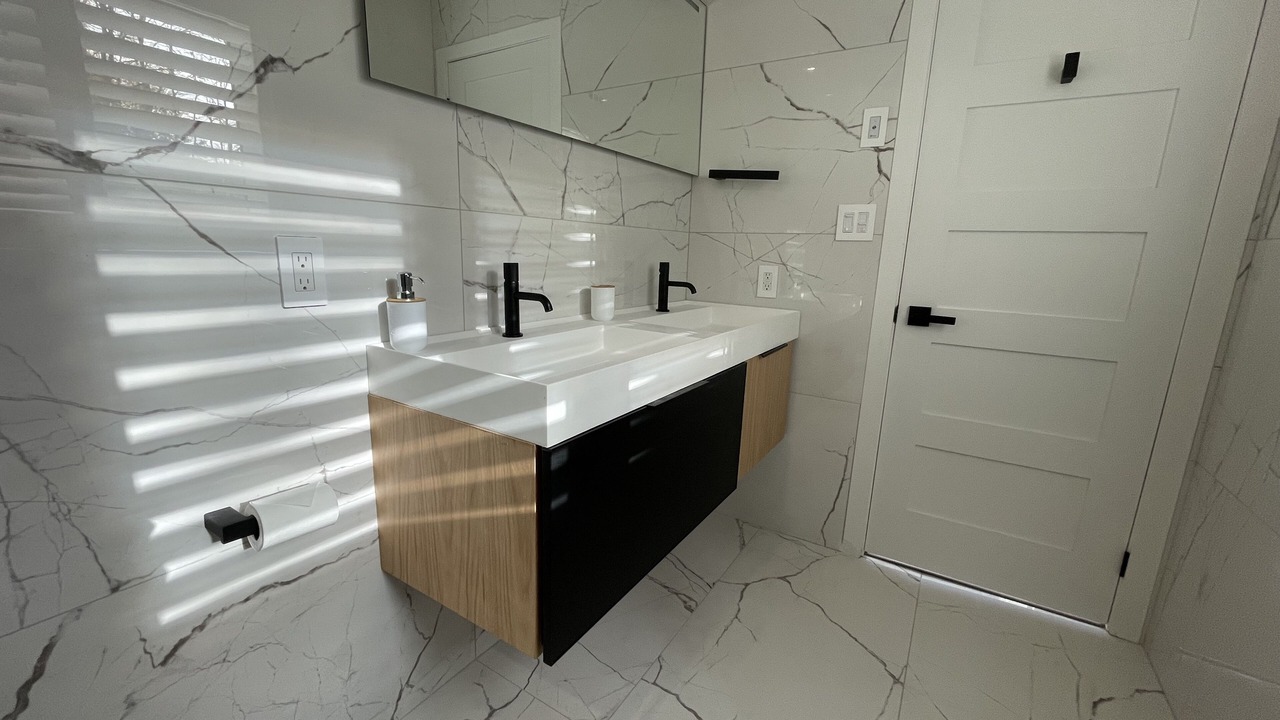 Photo of Bathroom in Faraday