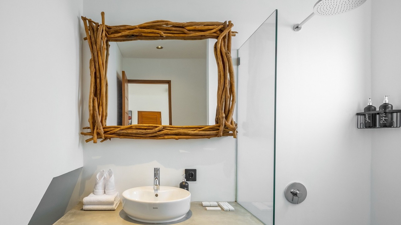 Photo of Bathroom in Padonan
