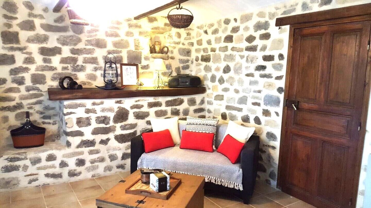 Photo of Livingroom in Saint-Pons