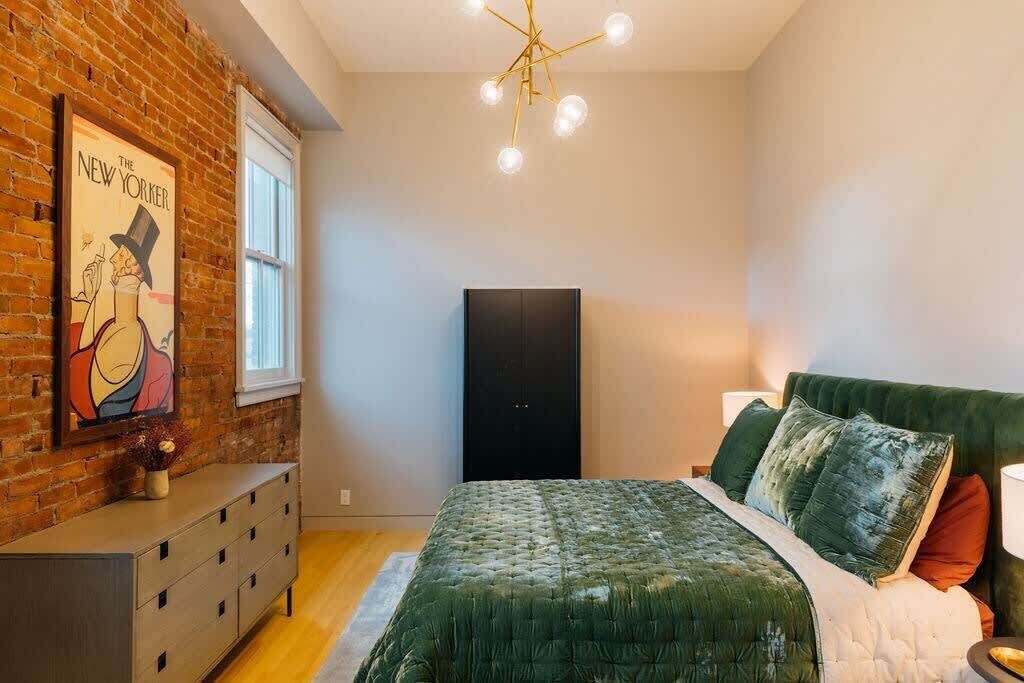 Photo of Bedroom in Hudson