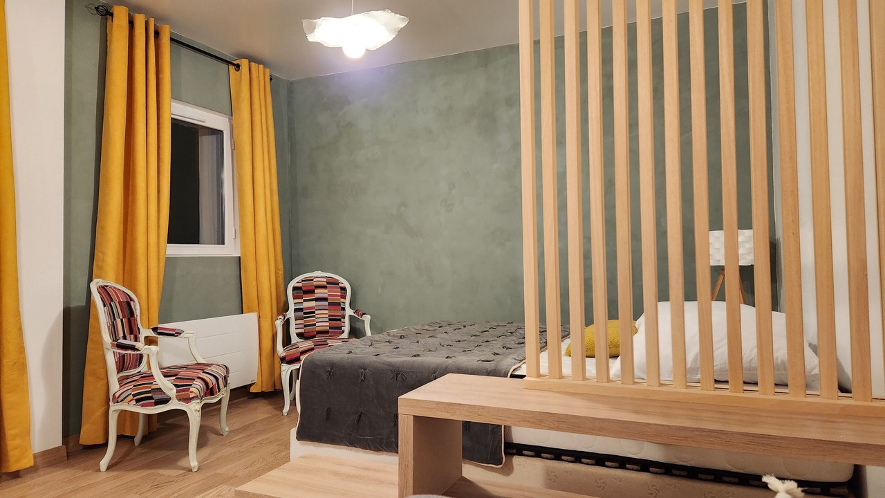 Photo of Bedroom in Centre-ville rive gauche