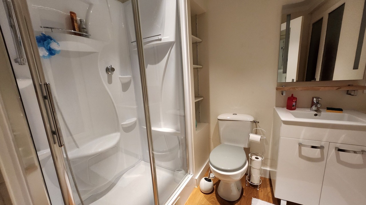 Photo of Bathroom in Laval