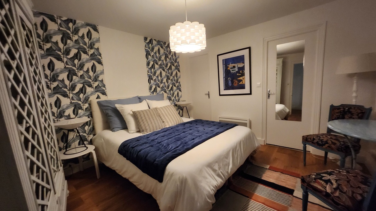 Photo of Bedroom in Laval