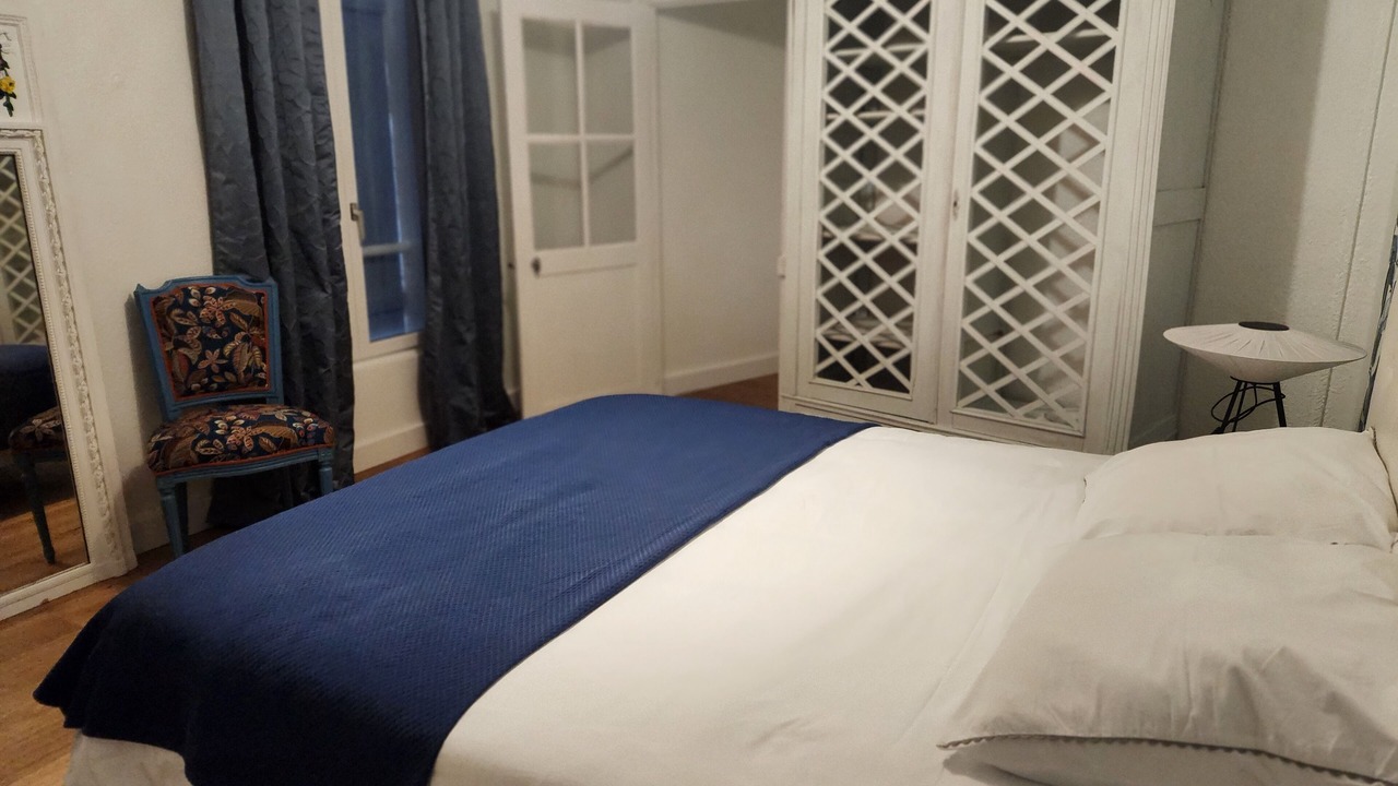 Photo of Bedroom in Laval