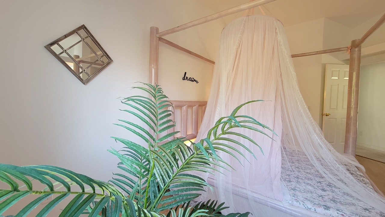 Photo of Bedroom in Covington