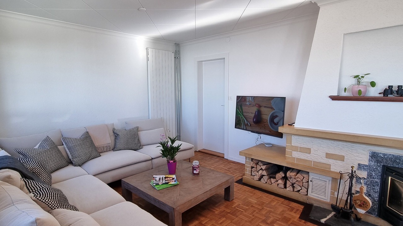 Photo of Livingroom in Glion