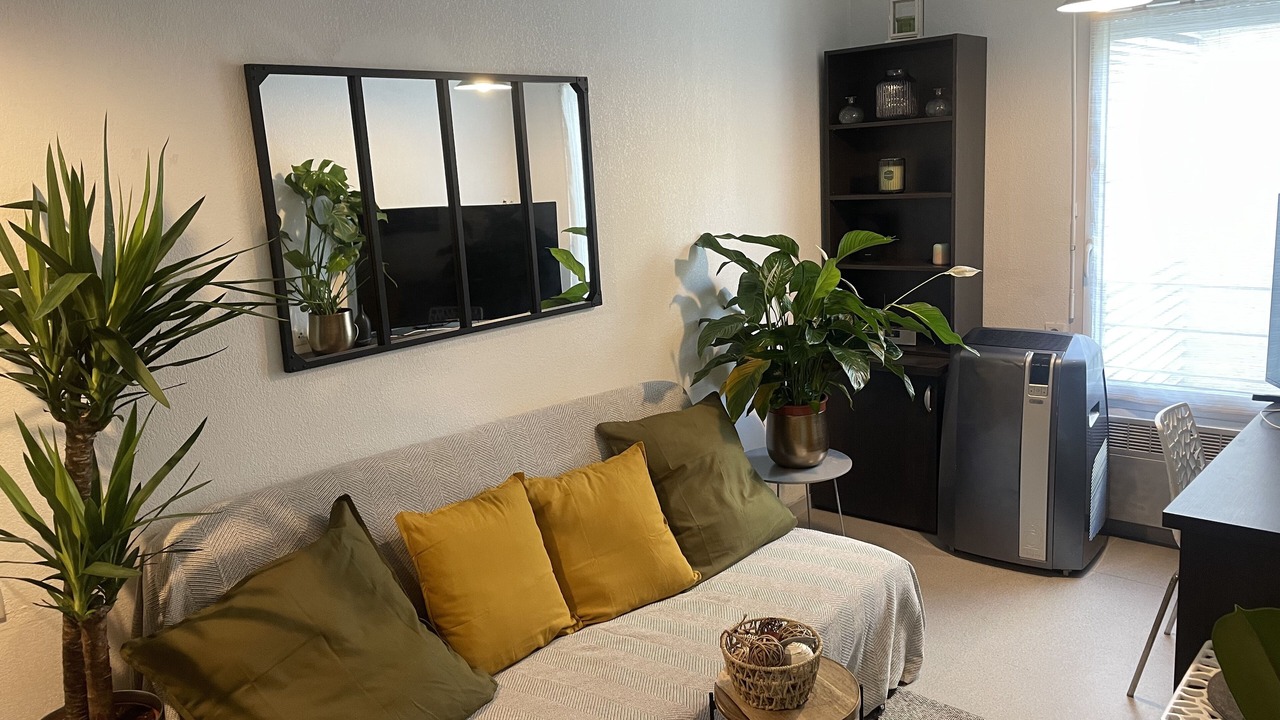 Photo of Livingroom in Costieres