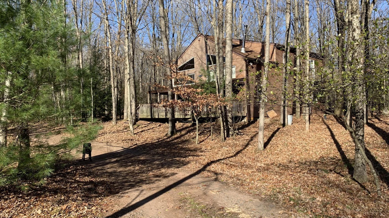 Photo of Outdoor in Hickory Hills