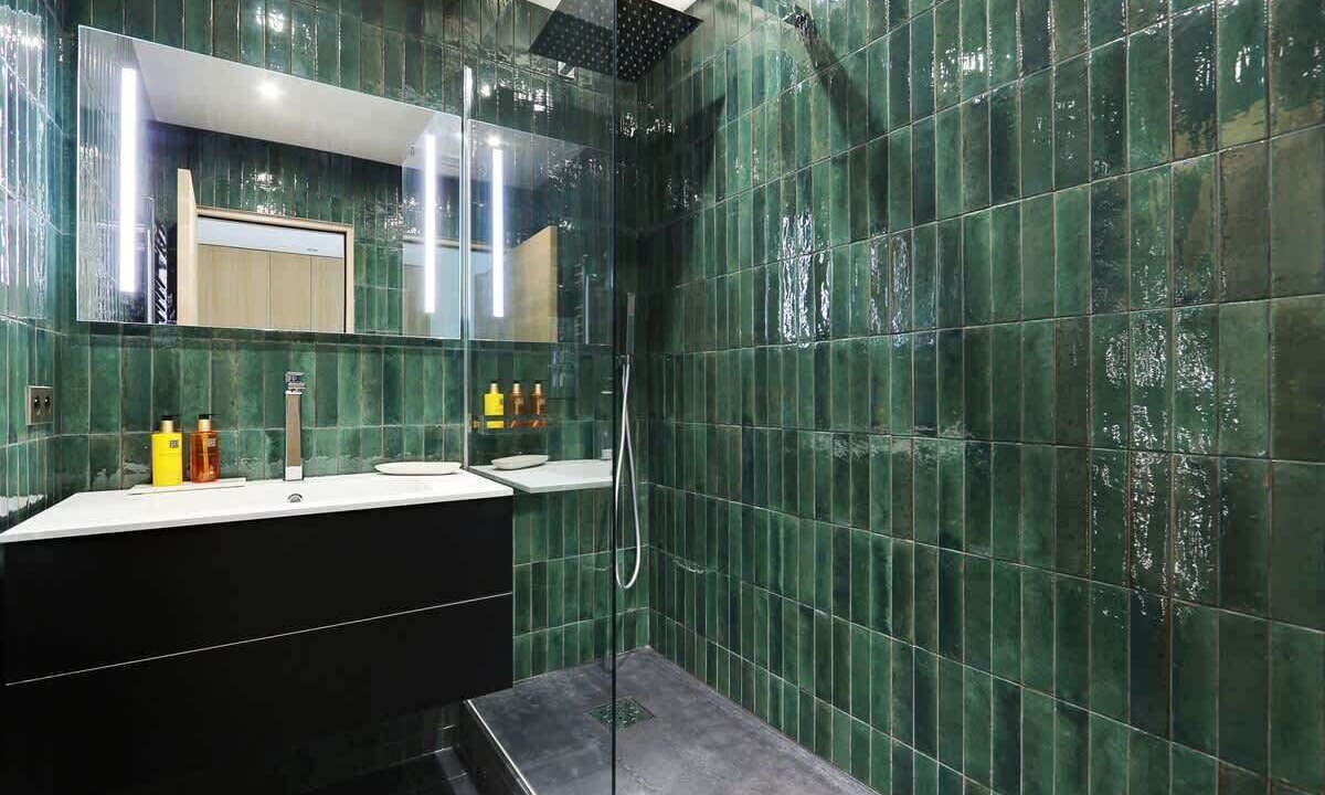 Photo of Bathroom in Porte-Dauphine