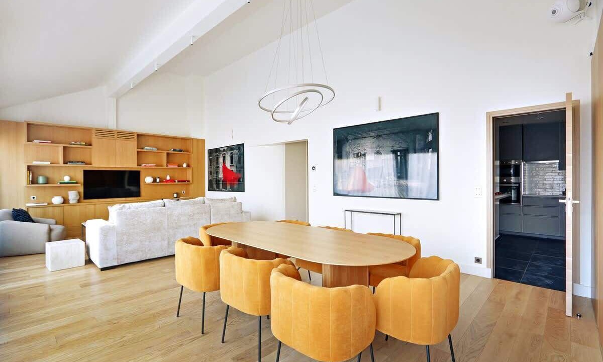 Photo of Others in Porte-Dauphine