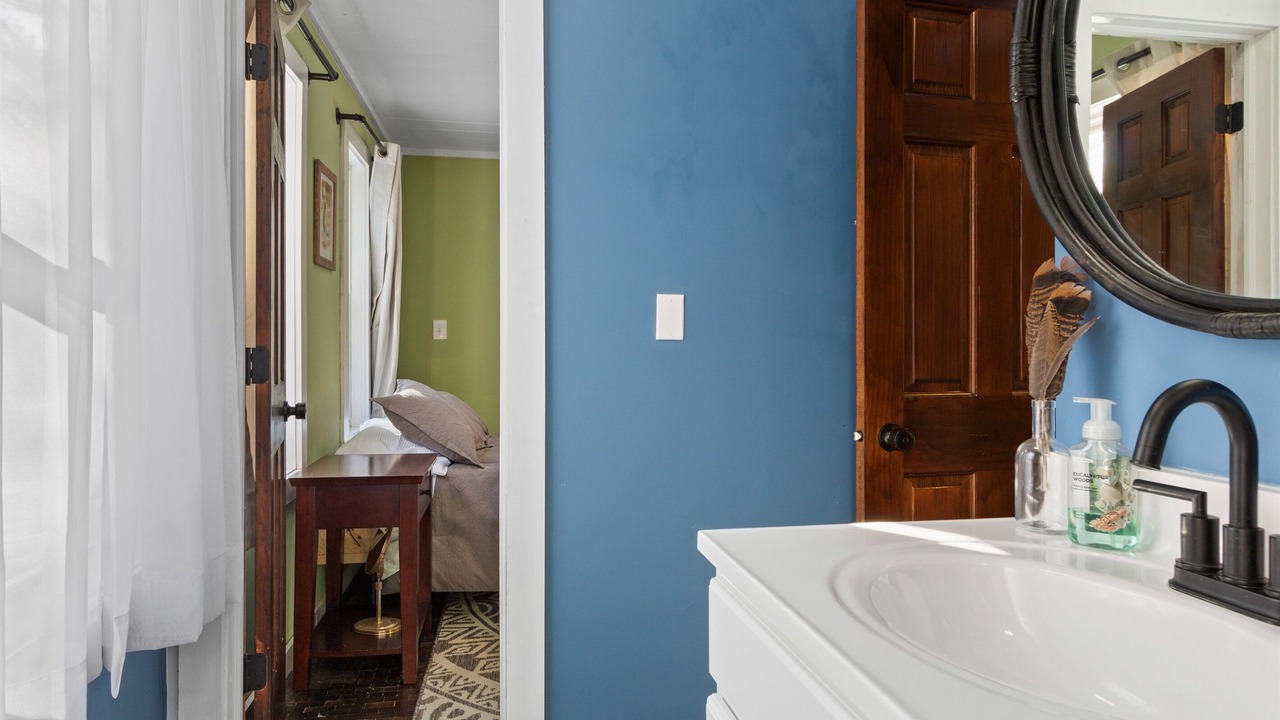 Photo of Bathroom in Arkdale