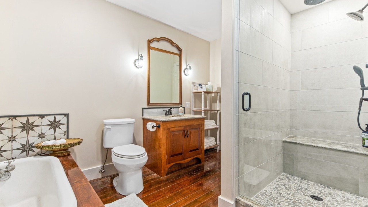 Photo of Bathroom in Natchez