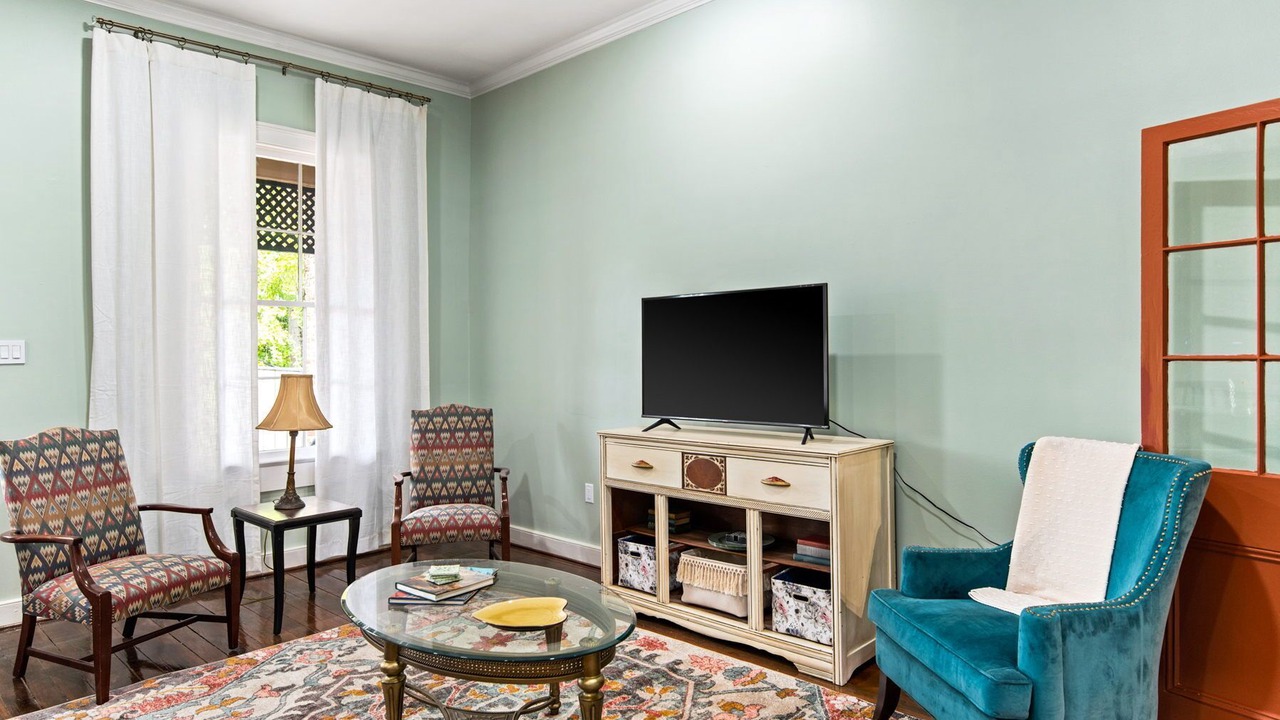 Photo of Livingroom in Natchez