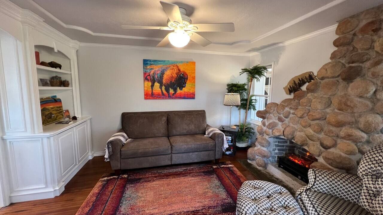 Photo of Livingroom in Medicine Park
