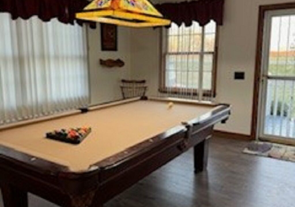 Photo of Bedroom in Redwood