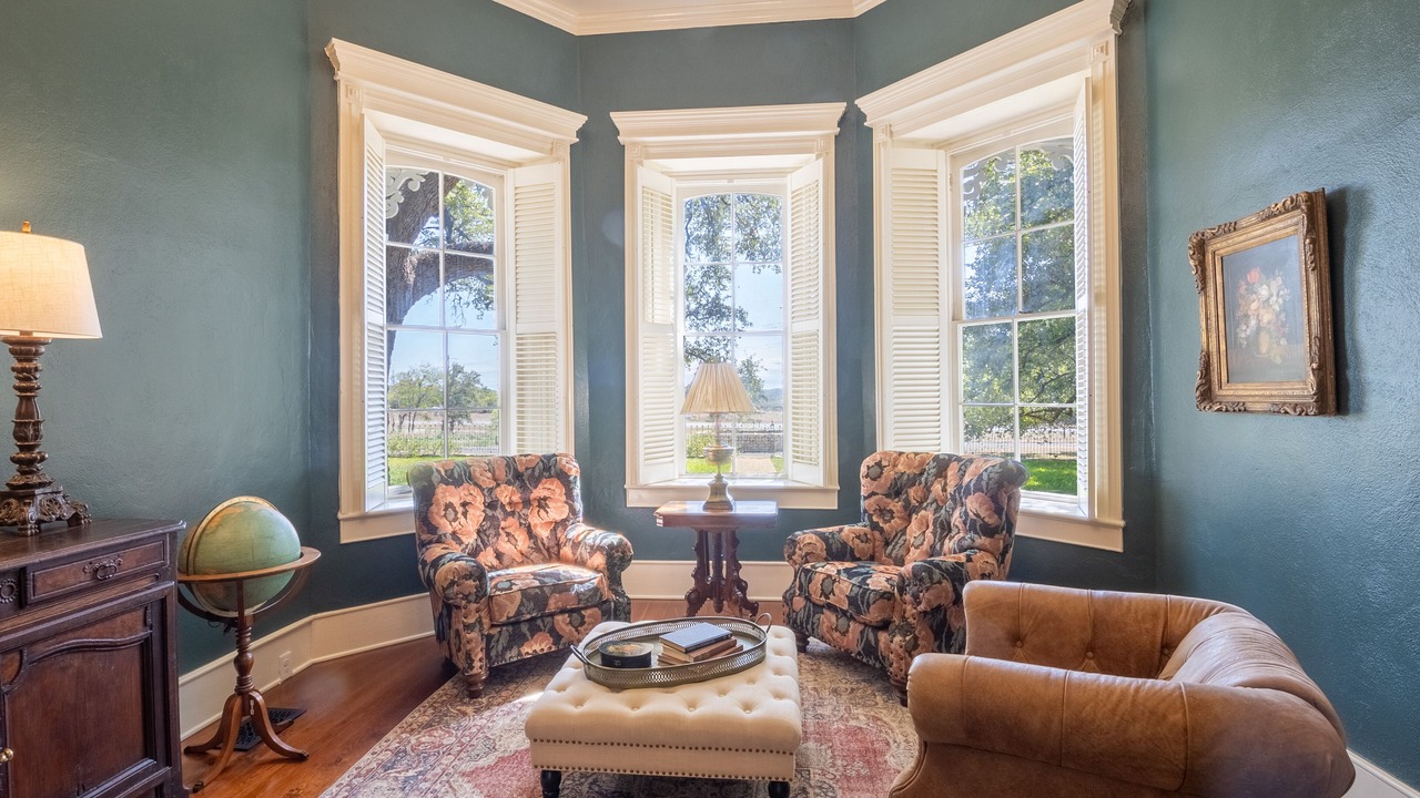 Photo of Livingroom in Lampasas
