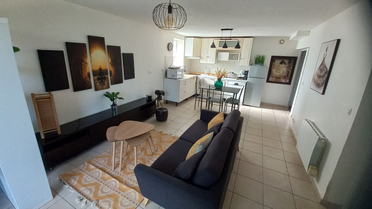 Photo of Livingroom in Chaponost