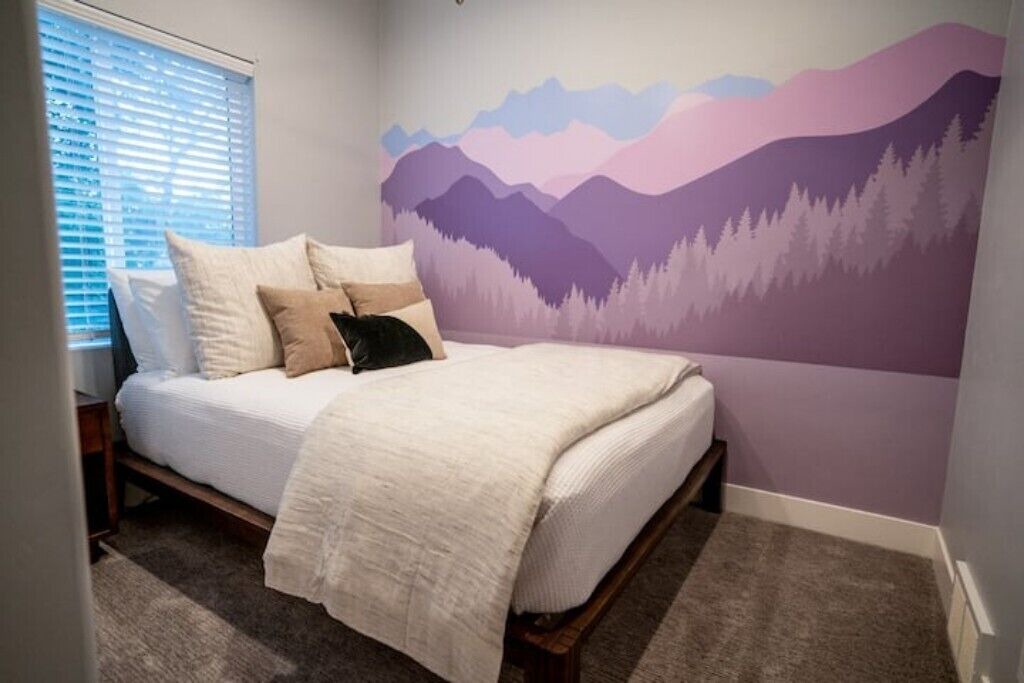Photo of Bedroom in South Salt Lake