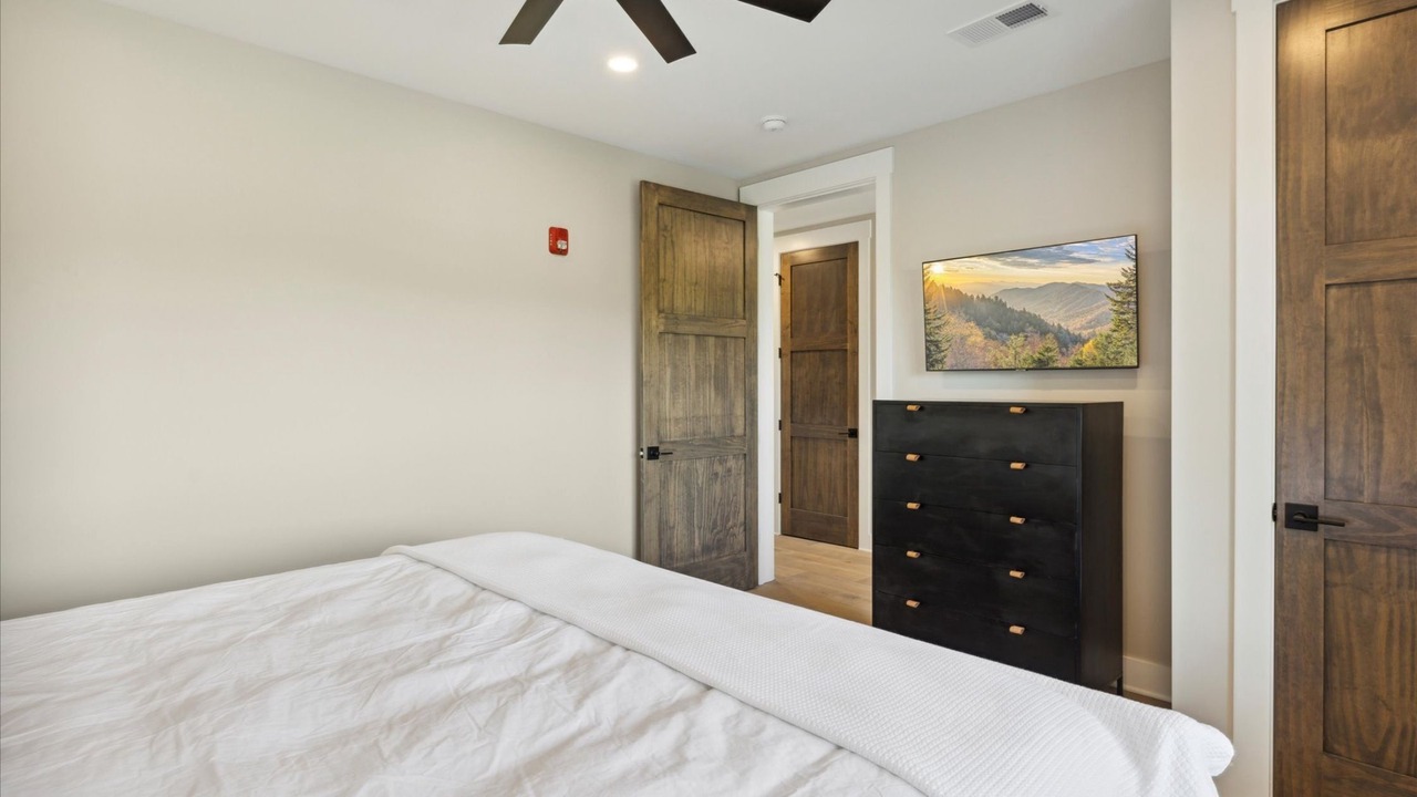 Photo of Bedroom in Gatlinburg