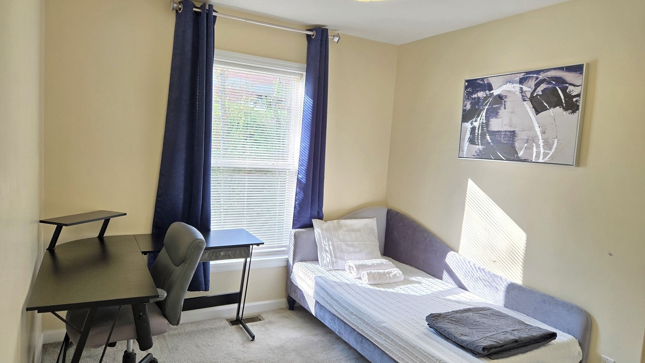 Photo of Bedroom in Mount Tabor