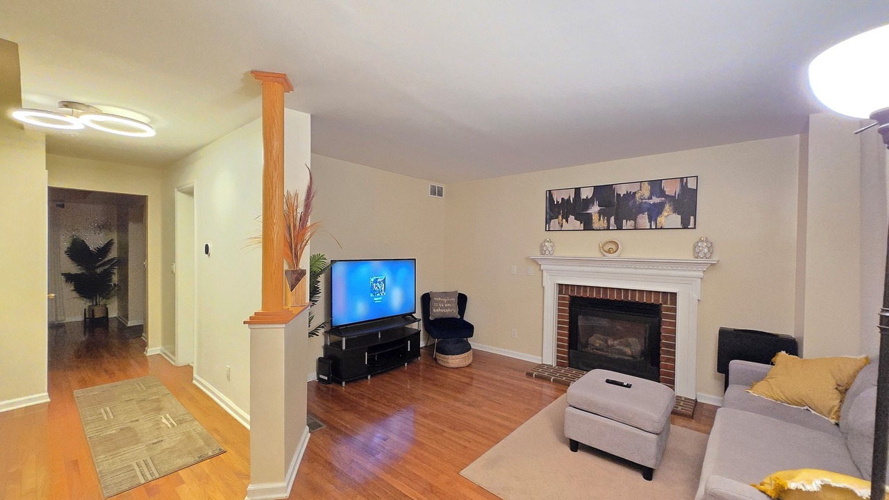Photo of Livingroom in Mount Tabor