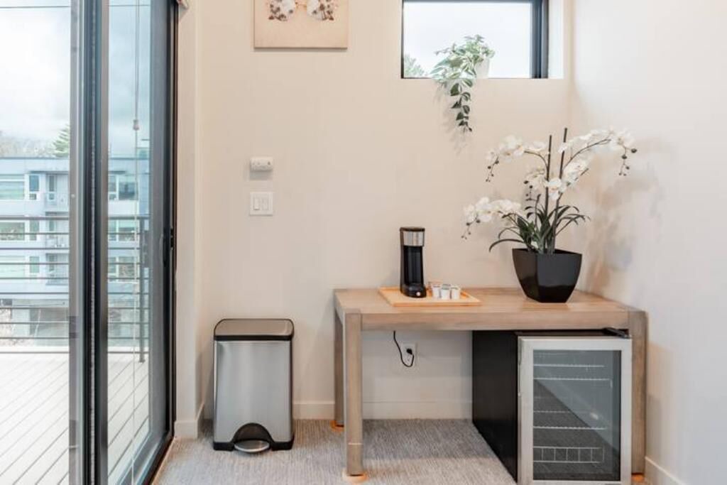 Photo of Others in North Admiral