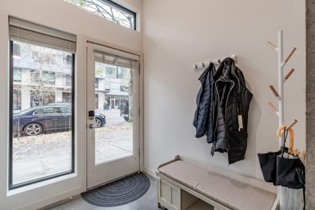 Photo of Others in North Admiral