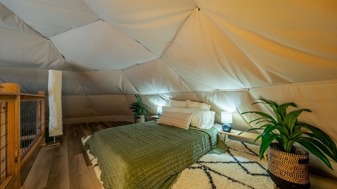 Photo of Bedroom in Oatmeal