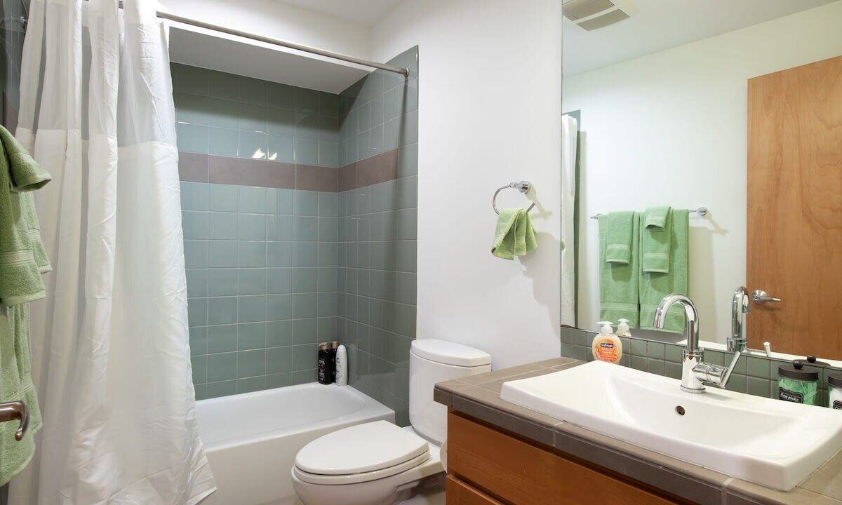 Photo of Bathroom in East Queen Anne
