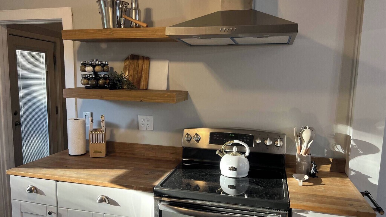 Photo of Kitchen in Fairway