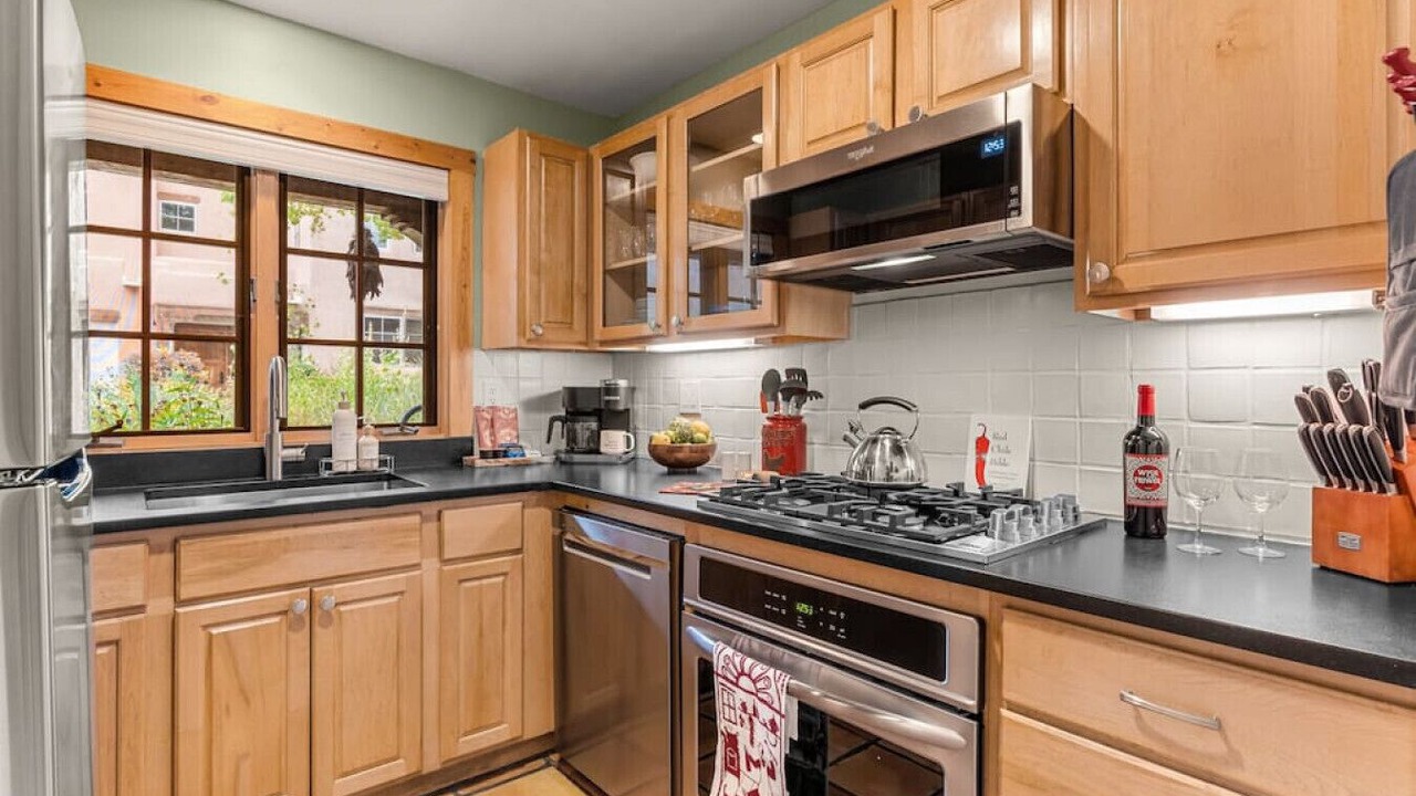 Photo of Kitchen in Northeast Santa Fe