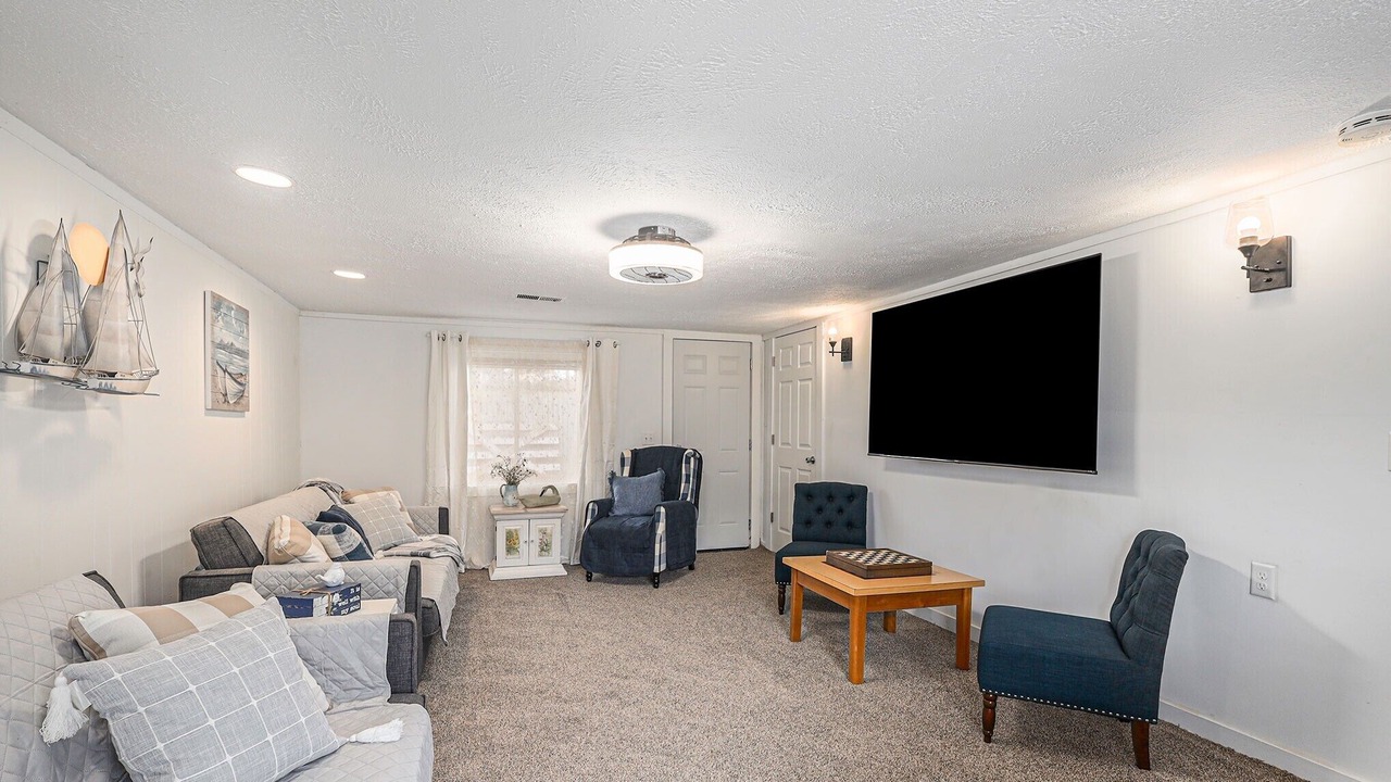Photo of Livingroom in Smyrna