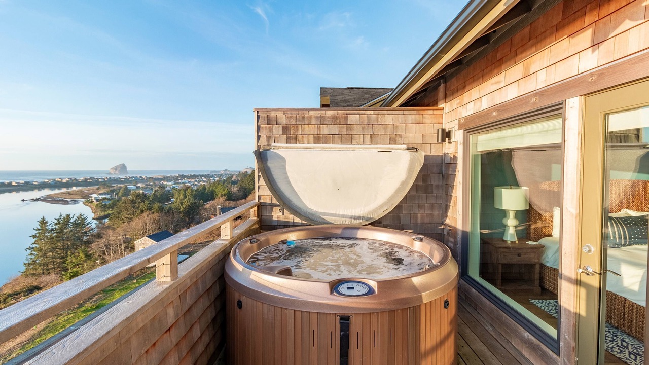 Photo of Patio Balcony in Pacific City