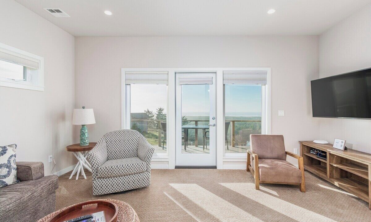 Photo of Livingroom in Pacific City