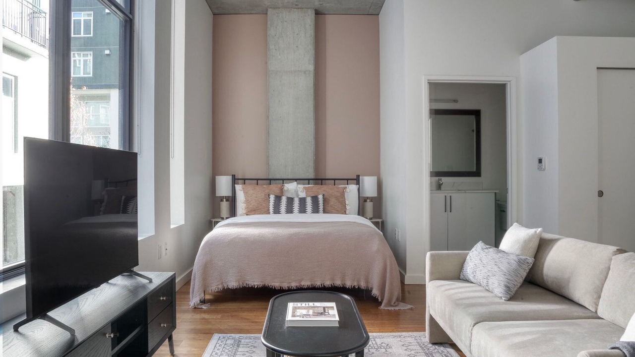 Photo of Bedroom in Belltown