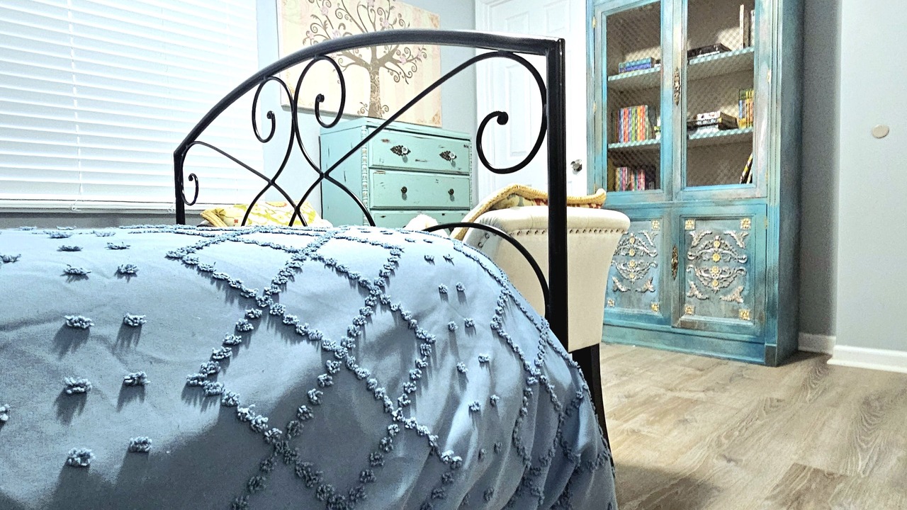 Photo of Bedroom in Cedar Lake