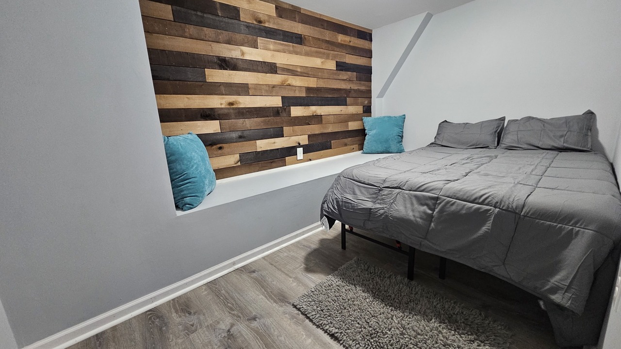 Photo of Bedroom in Cedar Lake