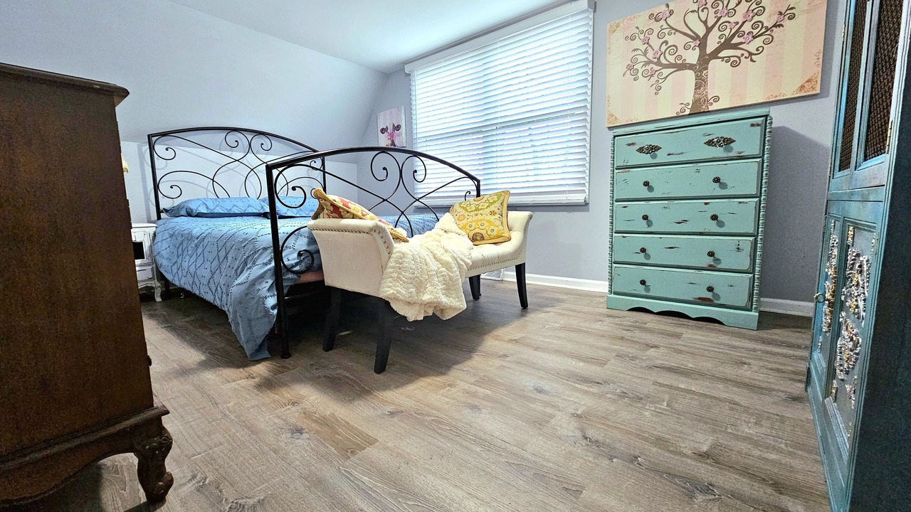 Photo of Bedroom in Cedar Lake