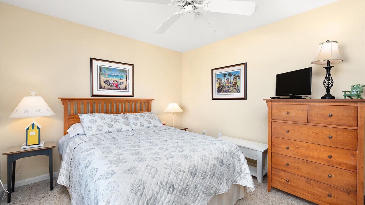 Photo of Bedroom in Heron Harbour Isle