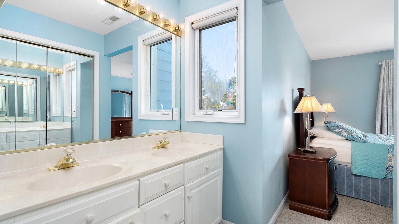 Photo of Bathroom in Heron Harbour Isle