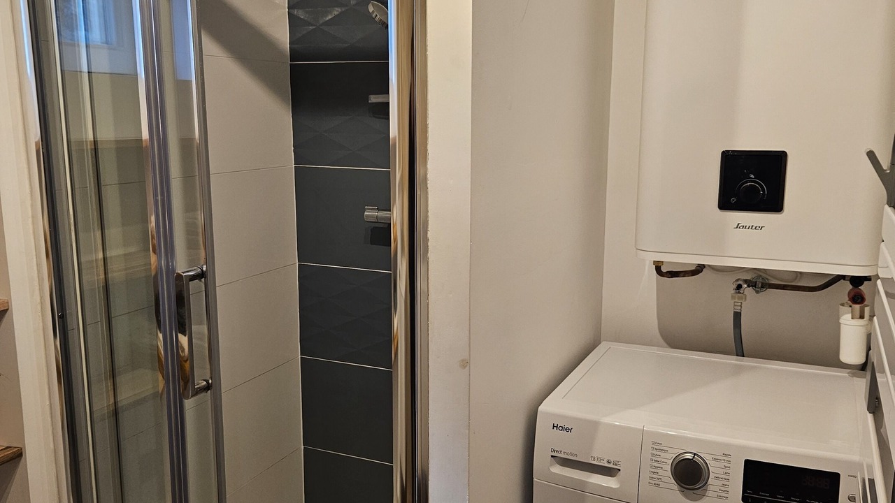 Photo of Bathroom in Rochecorbon