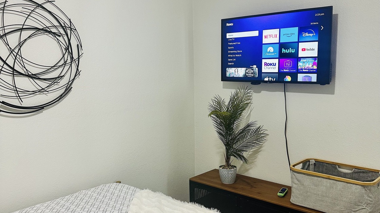 Photo of Bedroom in Seffner Community Alliance