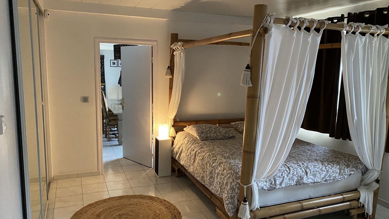 Photo of Bedroom in Chalons-en-Champagne