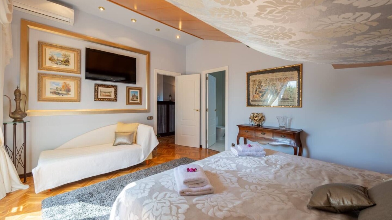 Photo of Bedroom in Palleja