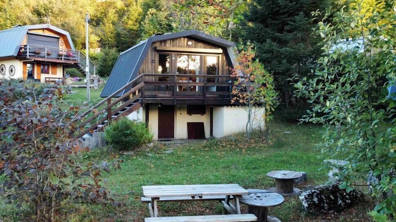 Photo of Outdoor in Premanon