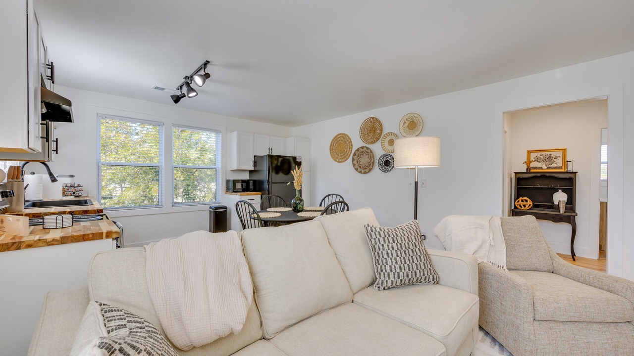 Photo of Livingroom in Milledgeville
